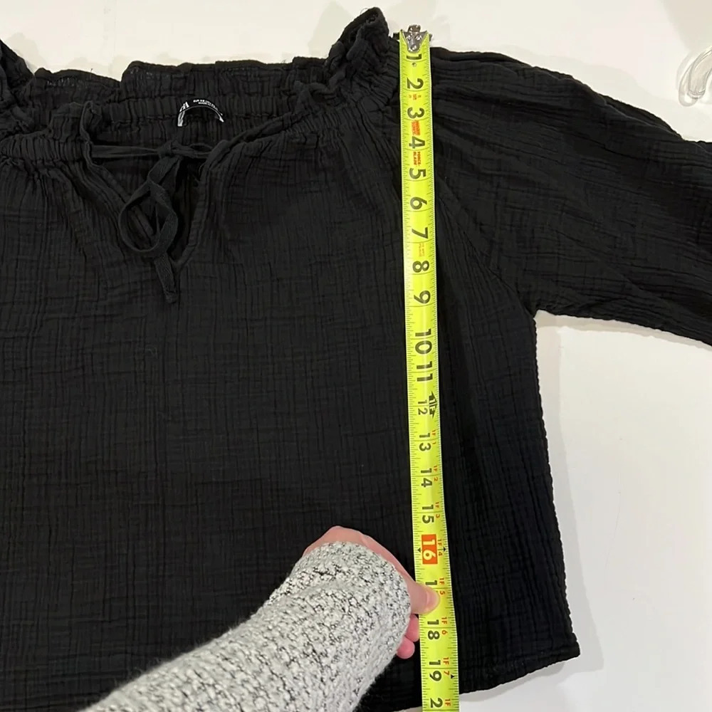 Zara -‎ black, crepe cropped blouse, xs - Picture 7 of 10